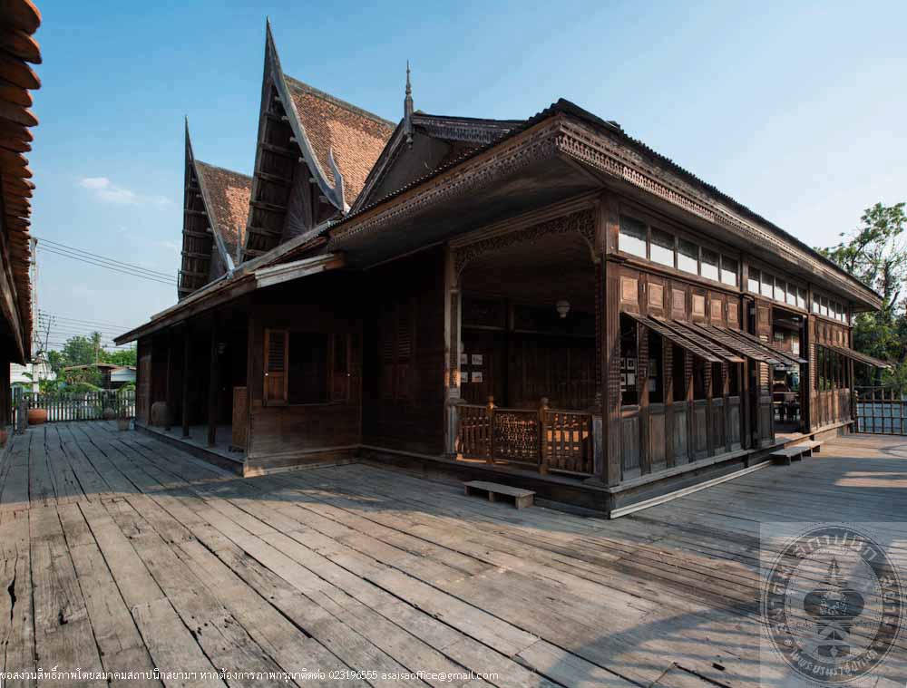 บ้านตระกูลโสภโณดร บ้านเหนือ-บ้านใต้